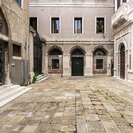 Palazzo Borgoloco Apartment Veneţia Exterior foto